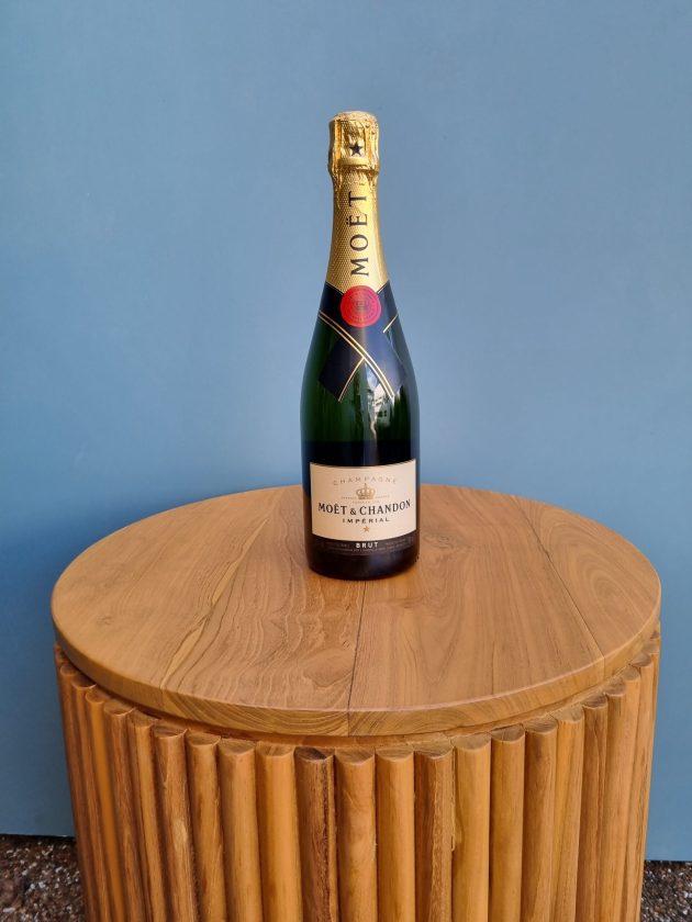 Champagne and Wine - Image 3